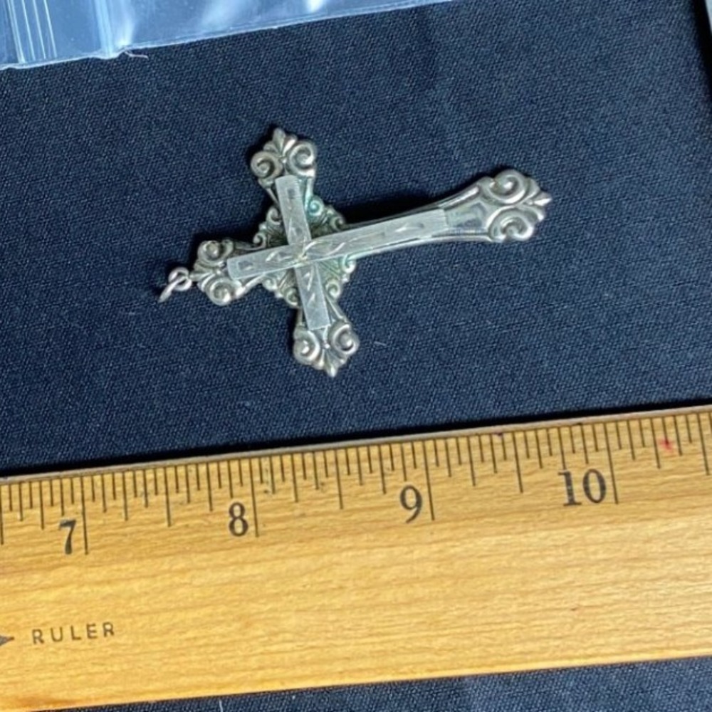 Vintage Silver Tone Religious Cross Pendant Necklace‎ Charm